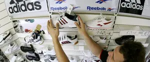 Розпродаж і закриття магазинів Reebok: в Україні планують продовжити розвиток бренду