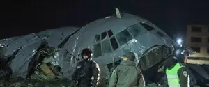 В Боливии разбился военный самолет с наличными на борту: по меньшей мере 15 погибших