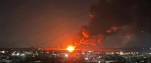 Появились спутниковые фото последствий удара по нефтебазе в Луганске