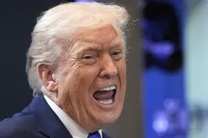 Трамп приказал правительству отказаться от Anthropic: у компании есть 6 месяцев, чтобы покинуть системы США