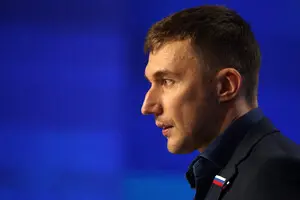 Международная федерация шахмат вернула в рейтинг шахматиста-предателя Украины