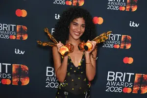 Олівія Дін здобула чотири головні нагороди на Brit Awards 2026: повний список переможців