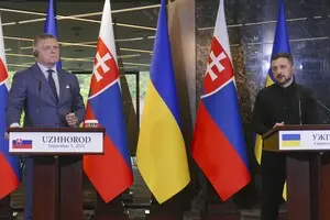 Нефтепровод в Украине, встреча - в другом месте: Зеленского возмутил маневр Фицо