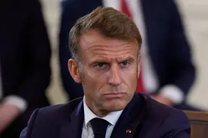 Макрон заявив, що Франція збільшить свій ядерний арсенал