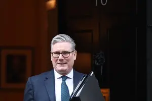 Стармер отрицает использование британской авиабазы на Кипре для ударов США по Ирану