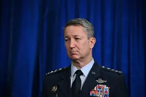 В войне против Ирана США должны ожидать больших потерь - глава Объединенного комитета начальников штабов