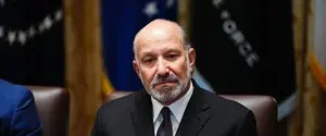Министр торговли США согласился дать показания по поводу связей с Эпштейном