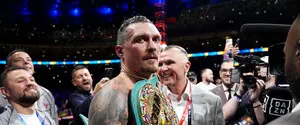 Промоутер російського боксера закликав позбавити Усика титулу чемпіона світу