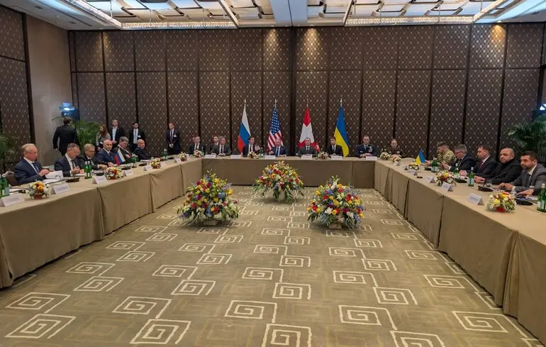 Россия не заинтересована в мире, а переговорная линия США остается непоследовательной - эксперт