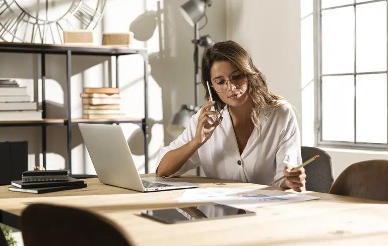 Жінки поступово залишають технологічні галузі Європи: чому в IT переважно чоловіки
