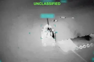 США разгромили иранские корабли, которые минировали Ормузский пролив: что известно