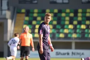 УПЛ признала экс-нападающего 
