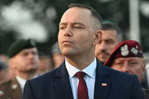 Политический скандал в Польше: Навроцкий заблокировал €44 млрд от ЕС на оружие