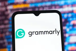 Grammarly прибрав ШІ-інструмент, що імітував відомих авторів, після судового позову