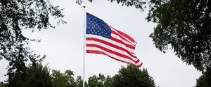 AP: Ракета попала в посольство США в Багдаде. Возник пожар
