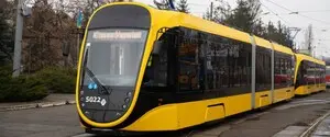 В Киеве из-за обстрелов некоторый электротранспорт приостановили, а другой - опаздывает