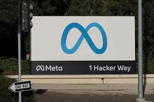 Meta уволит более 20% работников — Reuters