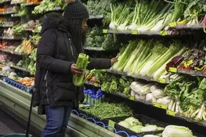 Американцы едва могут оплатить себе еду и коммуналку: кто и как живет в 