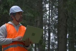 Різанина бензопилами на перевалі Шурдин