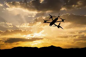 Военный рассказал, могут ли рои FPV-дронов долетать до Киева
