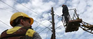 Во всех областях Украины ввели графики отключения света: в чем причина