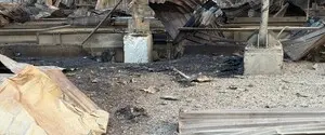Россияне в Одесской области ранили людей и повредили два иностранных судна с зерном: фото последствий
