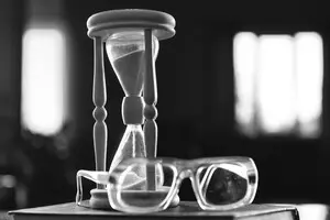 Гранти, дедлайни та корпорації: що відбувається із сучасною наукою