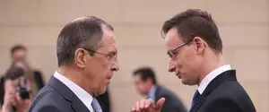 «Це дипломатія»: Сійярто підтвердив, що спілкується з Лавровим під час закритих засідань з ЄС