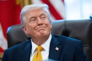 Саудовский принц призвал Трампа не останавливать войну против Ирана &mdash; СМИ