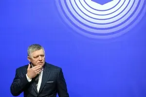Скандал в Словакии: против Фицо открыли уголовное дело