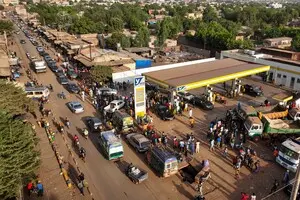 Мир не понимает, насколько все плохо: закрытый Ормузский пролив уже в ближайшие недели приведет к системному коллапсу — Bloomberg