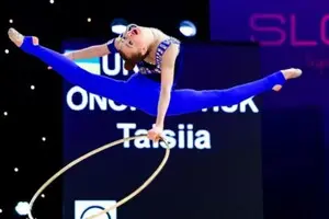 17-летняя украинская гимнастка Онофрийчук завоевала золото Кубка мира