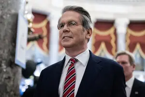 Министр финансов США оптимистично высказался об открытии Ормузского пролива