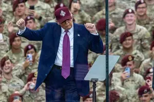 “Ми вже перемогли!”: як Трамп суперечить сам собі щодо війни з Іраном 