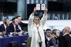 Депутатку, которая угрожала Зеленскому, хотят отправить на психиатрическую экспертизу