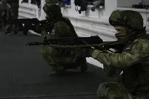 Без еды и офицера ротного уровня: в ДШВ рассказали о критическом состоянии оккупантов в районе Гришино