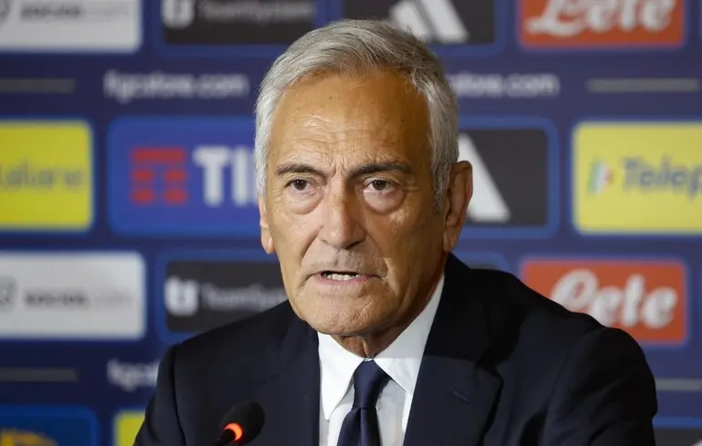 Президент Федерации футбола Италии подал в отставку после невыхода сборной на ЧМ-2026