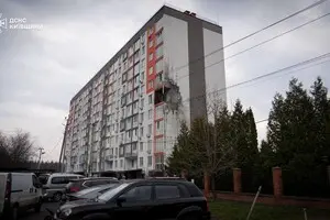 ДСНС показала наслідки обстрілу Київської області: є загиблий та поранені мирні жителі