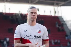 Украинский нападающий забил гол в третьем подряд матче в Нидерландах