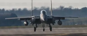 США спасли второго члена экипажа сбитого над Ираном F-15 — Axios