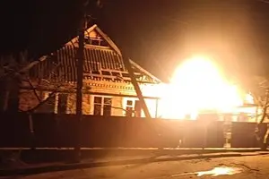 Сгоревшие дома и поврежденная инфраструктура: фото последствий обстрела трех районов Днепропетровской области