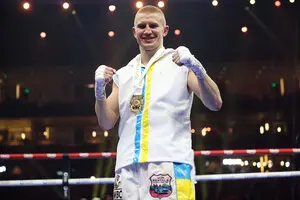 Известный украинский боксер проведет бой в США против сына легенды ринга