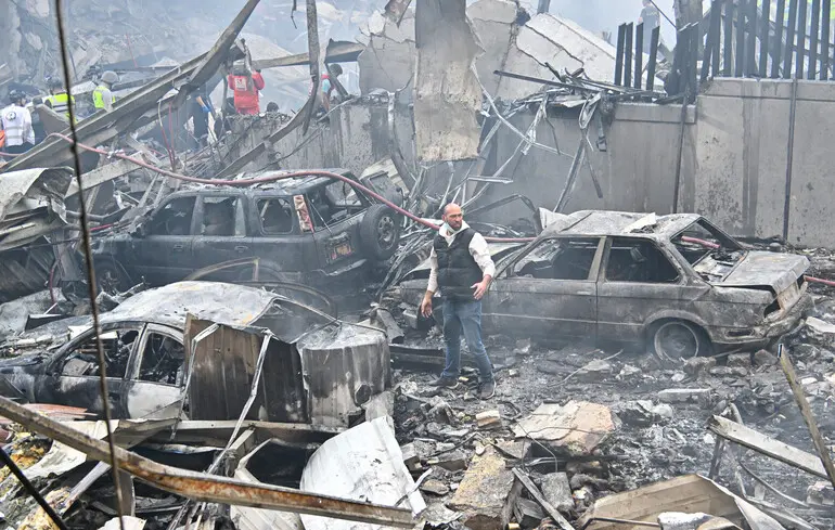 Пакистан, ключевой посредник в переговорах между США и Ираном, осудил атаки Израиля на Ливан — CNN