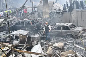 Пакистан, ключевой посредник в переговорах между США и Ираном, осудил атаки Израиля на Ливан — CNN