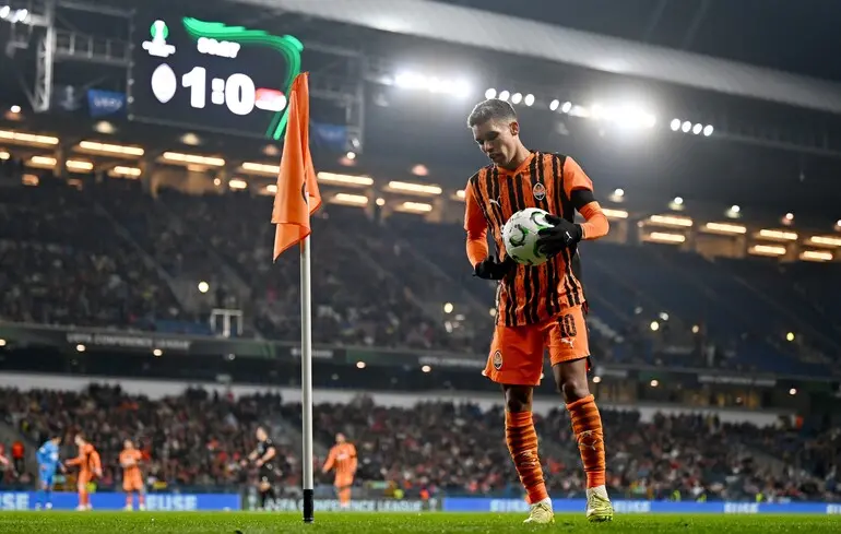 Футболисты 