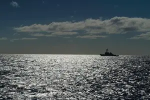 Американские эсминцы открывают путь в Ормузском проливе – СМИ