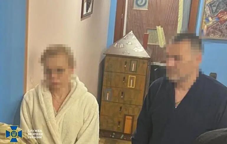 Двух помощников народных депутатов задержали за организацию схем для уклонистов