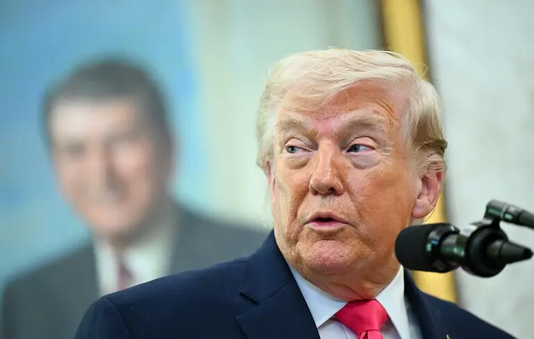 В Ірані прокоментували заяви Трампа щодо Ормузької протоки