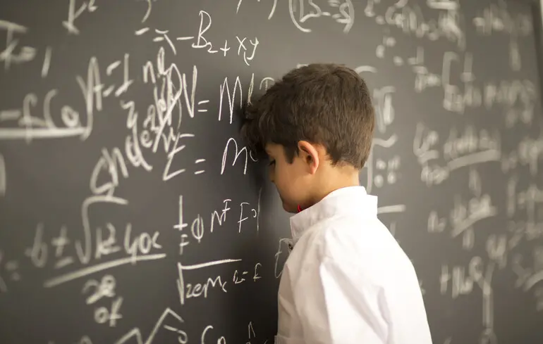 Навіщо математика у школі — рахувати чи мислити?