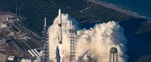 Частковий успіх Blue Origin: ракета New Glenn повторно використала прискорювач, але “втратила” супутник